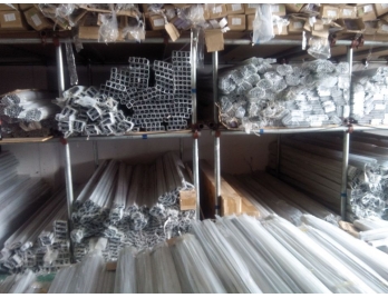 Aluminum profiles warehouse